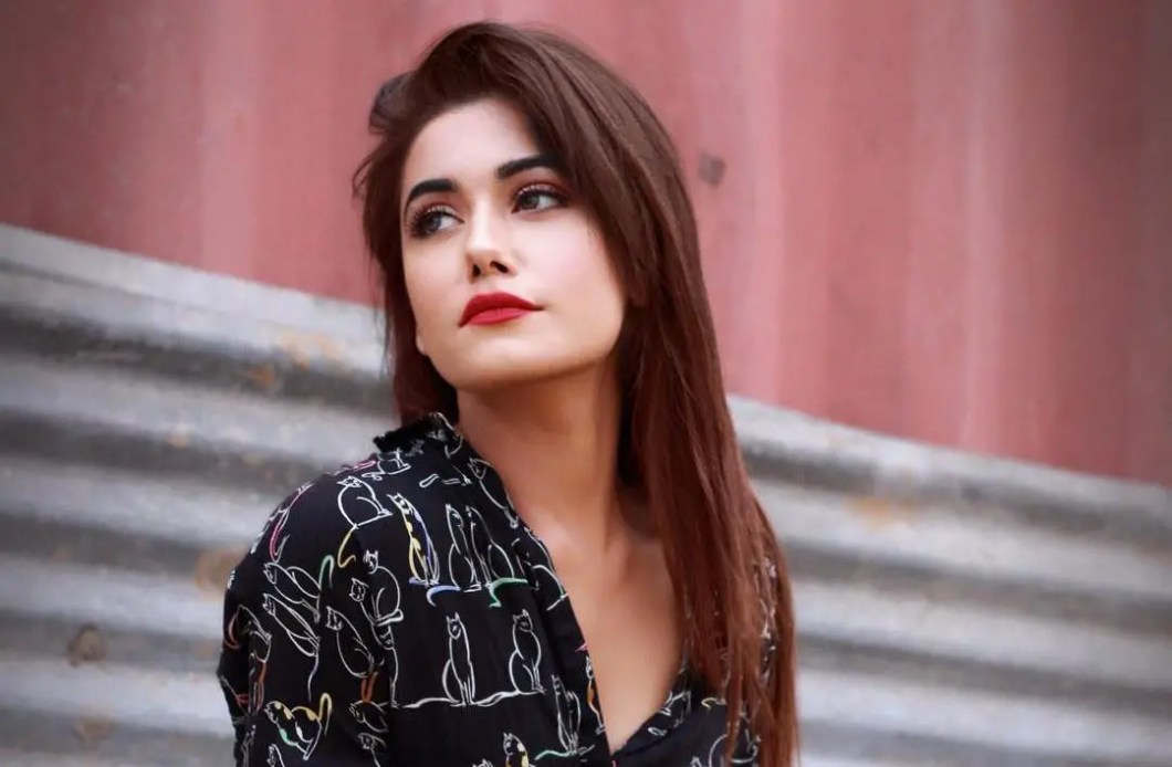 Charvi Dutta (Model) (Tiktok Star) Wiki, Biography, Age, Family, Facts and More