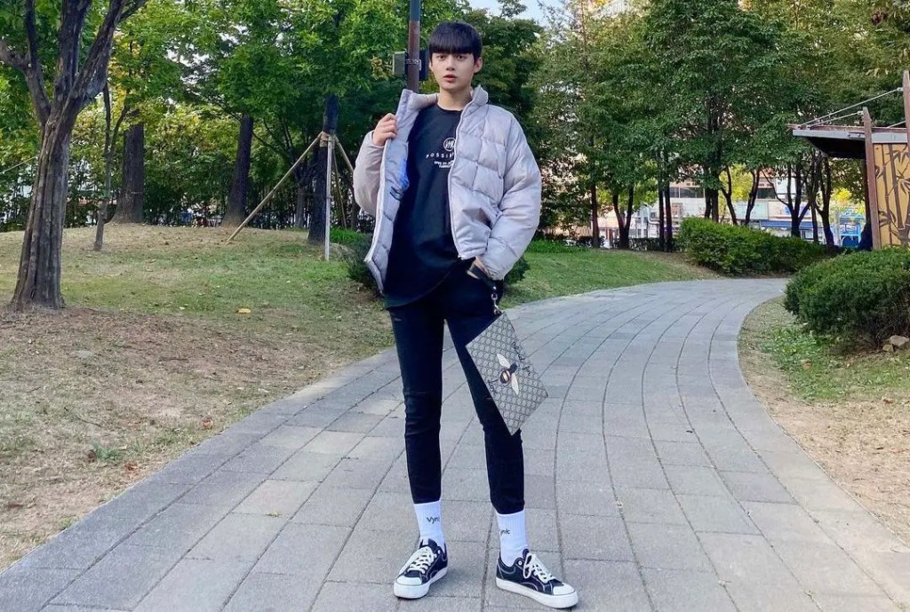 yoooo0ng (Instagram Star) Wiki, Biography, Age, Girlfriends, Family, Facts and More